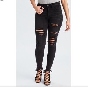 🚨 SOLD🚨 American Eagle Skinny Jeans